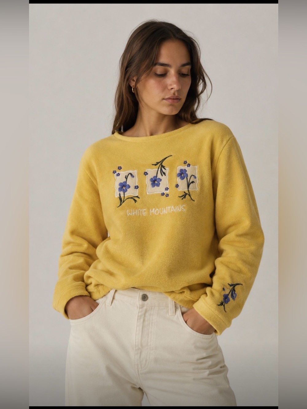 VTG Butter Yellow Floral Cottagecore botanical Embroidered Slip on Sweater Sz S